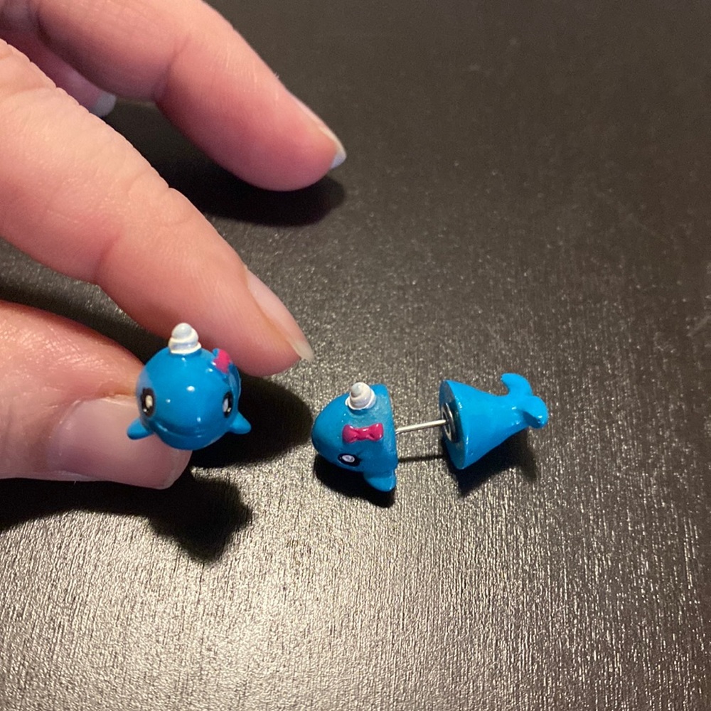 Cute narwhals earrings